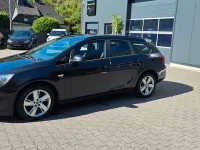 Gebraucht Opel Astra Active 120 PS (88 kW) 2013 Schwarz Limousine