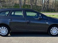 Gebraucht Opel Astra Selection 116 PS (85 kW) 2015 Grau Kombi