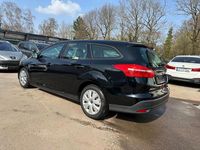 Gebraucht Ford Focus Business Edition 125 PS (91 kW) 2016 Schwarz Limousine
