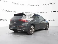 Gebraucht VW Golf VIII Goal 116 PS (85 kW) 2024 Uranograu Limousine