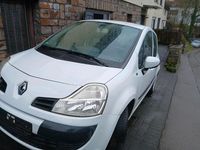 Gebraucht Renault Modus 75 PS (55 kW) 2012 Weiß Van / Kleinbus