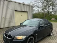 Gebraucht BMW 320 170 PS (125 kW) 2009 Schwarz Limousine