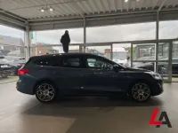 Gebraucht Ford Focus Titanium 125 PS (91 kW) 2019 Blue metallic (metallic) Kombi