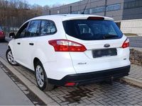 Gebraucht Ford Focus 125 PS (91 kW) 2014 Weiß Kombi