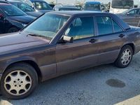 Gebraucht Mercedes 190 75 PS (55 kW) 1992 Grau Limousine