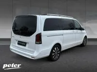 Gebraucht Mercedes EQV300 150 kW (204 PS) 2025 Weiß Van / Kleinbus
