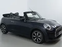 Gebraucht Mini Cooper Cabriolet Premium Plus 136 PS (100 kW) 2023 Schwarz Cabrio