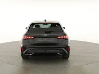 Neu Audi A3 S-Line 2026 Mythosschwarz metallic