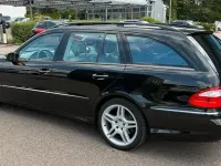 Gebraucht Mercedes E320 Avantgarde 224 PS (164 kW) 2004 Schwarz Limousine