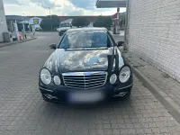 Gebraucht Mercedes E230 248 PS (182 kW) 2008 Schwarz Limousine