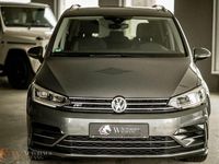 Gebraucht VW Touran Join 150 PS (110 kW) 2019 Grau Van / Kleinbus