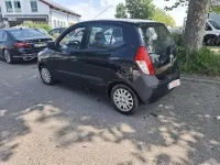 Gebraucht Hyundai i10 67 PS (49 kW) 2010 Stone black Kleinwagen