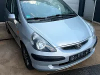 Usata Honda Jazz 82 CV (60 kW) 2002 Argento Utilitaria