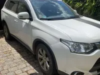 Gebraucht Mitsubishi Outlander Classic Collection Plus 150 PS (110 kW) 2015 Weiß SUV