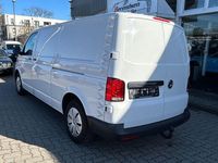 Gebraucht VW Transporter 110 PS (80 kW) 2021 Weiß Van