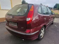 Gebraucht Nissan Almera Tino 114 PS (83 kW) 2003 Rot Van / Kleinbus