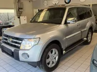 Gebraucht Mitsubishi Pajero Instyle 170 PS (125 kW) 2010 Grau SUV