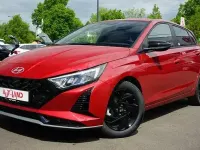 Neu Hyundai i20 Blackline 90 PS (66 kW) 2026 Dragonredmet. Kleinwagen