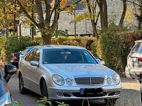 Gebraucht Mercedes E200 163 PS (119 kW) 2007 Silber Limousine