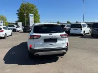 Gebraucht Ford Kuga Titanium 152 PS (111 kW) 2022 Weiß SUV