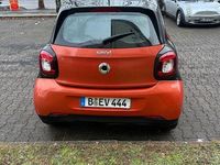 Gebraucht Smart ForFour 71 PS (52 kW) 2016 Orange Kleinwagen