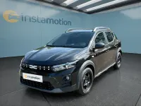 Neu Dacia Sandero Stepway 110 PS (80 kW) 2026 Schwarz Kleinwagen