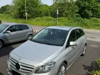 Gebraucht Mercedes B180 AMG Edition 1 122 PS (89 kW) 2012 Silber Van / Kleinbus