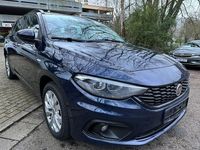 Gebraucht Fiat Tipo Lounge 110 PS (80 kW) 2017 Blau Limousine