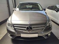 Gebraucht Mercedes B180 122 PS (89 kW) 2013 Grau Van / Kleinbus