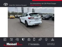 Usado Ford Kuga ST-Line 224 HP (164 kW) 2022 Branco SUV