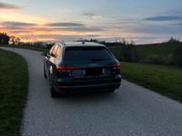 Gebraucht Audi A4 Ambiente 150 PS (110 kW) 2016 Schwarz Kombi