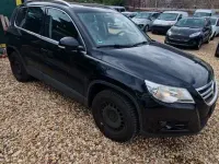 Second-hand VW Tiguan Team 136 CP (100 kW) 2011 Negru SUV