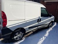 Gebraucht Opel Combo Selection 105 PS (77 kW) 2013 Weiß Van / Kleinbus