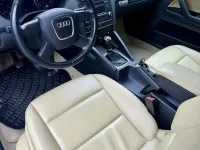 Gebraucht Audi Cabriolet 160 PS (117 kW) 2010 Schwarz Cabrio