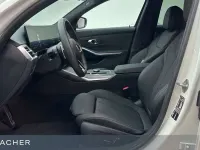 Gebraucht BMW 318 M Sport 156 PS (114 kW) 2025 Alpinweiß uni Kombi