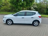 Gebraucht Dacia Sandero Comfort 67 PS (49 kW) 2021 Silber Kleinwagen