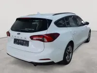 Gebraucht Ford Focus Cool & Connect 120 PS (88 kW) 2022 Frozen white Kombi