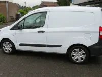 Używany Ford Transit Trend 75 KM (55 kW) 2022 Biały Minivan