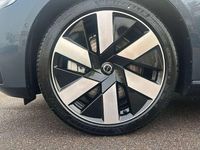 Gebraucht Volvo V60 Plus 350 PS (257 kW) 2025 Blau Kombi