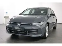 Gebraucht VW Golf VIII Goal 150 PS (110 kW) 2025 Grau Limousine