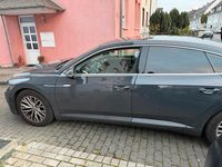 Gebraucht VW Arteon 180 PS (132 kW) 2019 Grau Kleinwagen