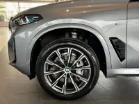 Gebraucht BMW X5 Performance 352 PS (258 kW) 2025 Grau SUV
