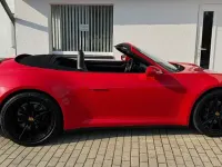Gebraucht Porsche 911 Carrera Cabriolet 385 PS (283 kW) 2020 Rot Cabrio