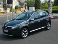Gebraucht Dacia Sandero Stepway 88 PS (64 kW) 2012 Grau Kleinwagen