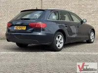 Gebraucht Audi A4 Business 160 PS (117 kW) 2012 Blau Kombi