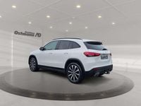 Gebraucht Mercedes GLA180 Progressive 136 PS (100 kW) 2022 Polarweiss  unilack SUV