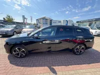 Neu Opel Astra 131 PS (96 kW) 2025 Schwarz Kleinwagen