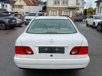 gebraucht Mercedes E200 Classic TÜV NEU