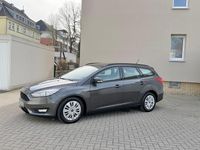 Gebraucht Ford Focus 125 PS (91 kW) 2017 Grau Kombi