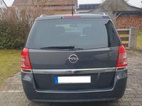 Gebraucht Opel Zafira 110 PS (80 kW) 2014 Grau Van / Kleinbus